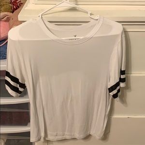 American Eagle T Shirt